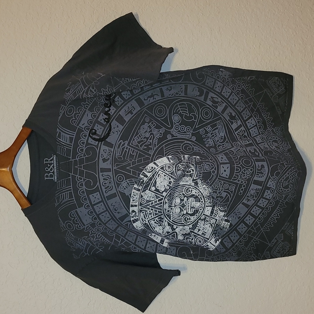 B & R Cancun Mexico Aztec short sleeve top
